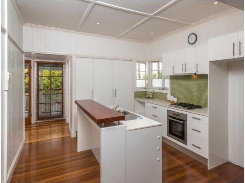 7 Crawford Avenue, Stafford QLD 4053