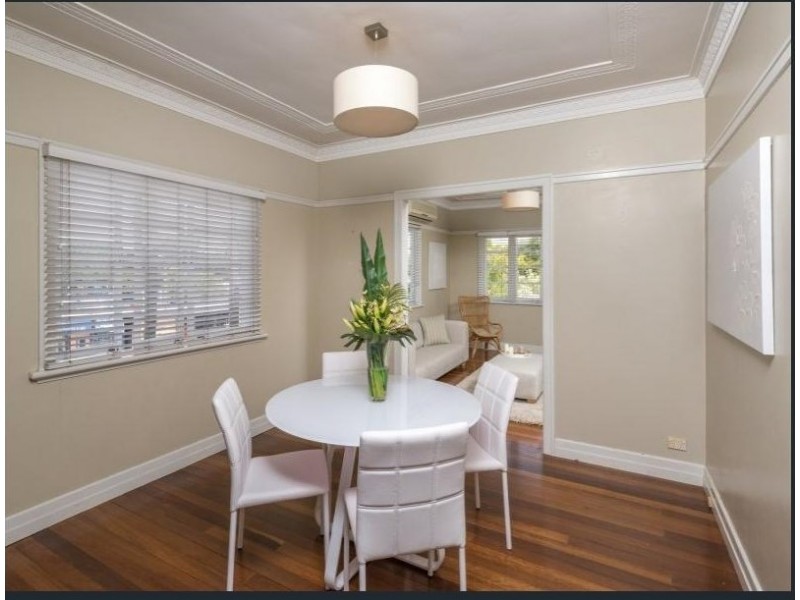 7 Crawford Avenue, Stafford QLD 4053