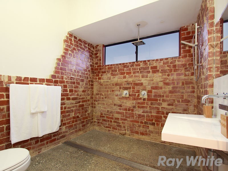 68 Jackson Street, Clayfield QLD 4011