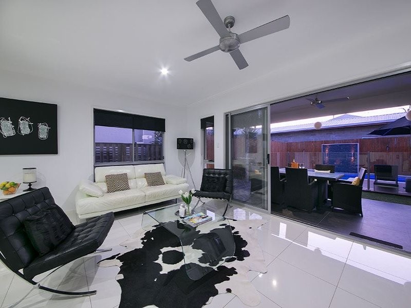 26 Ure Street, Hendra QLD 4011