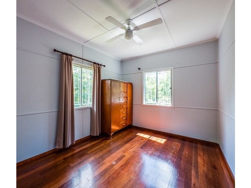 3 Glen Kedron Lane, Kedron QLD 4031