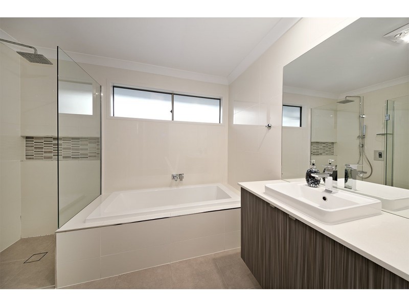 7A Bulli Street, Hendra QLD 4011