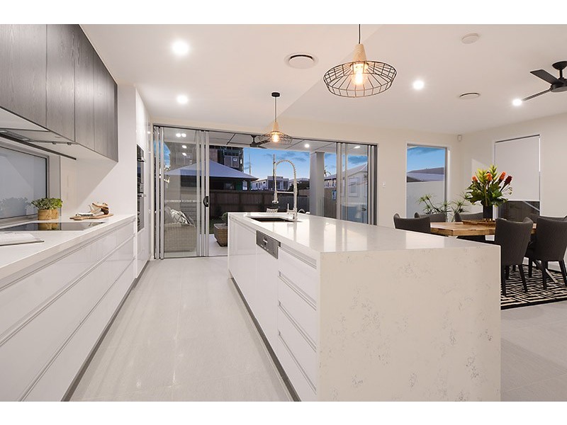 20 Ure Street, Hendra QLD 4011