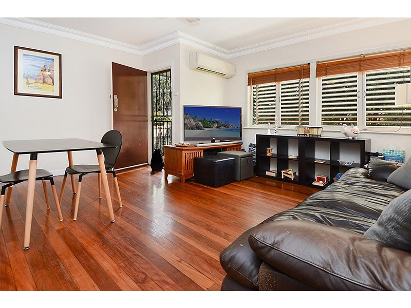 8 Nabiac Street, Kedron QLD 4031