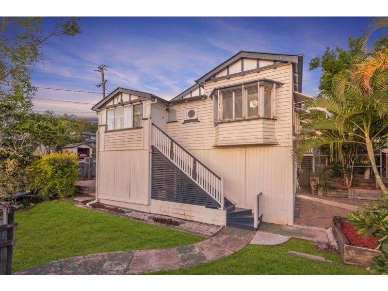 116 Montpelier Street, Newmarket QLD 4051