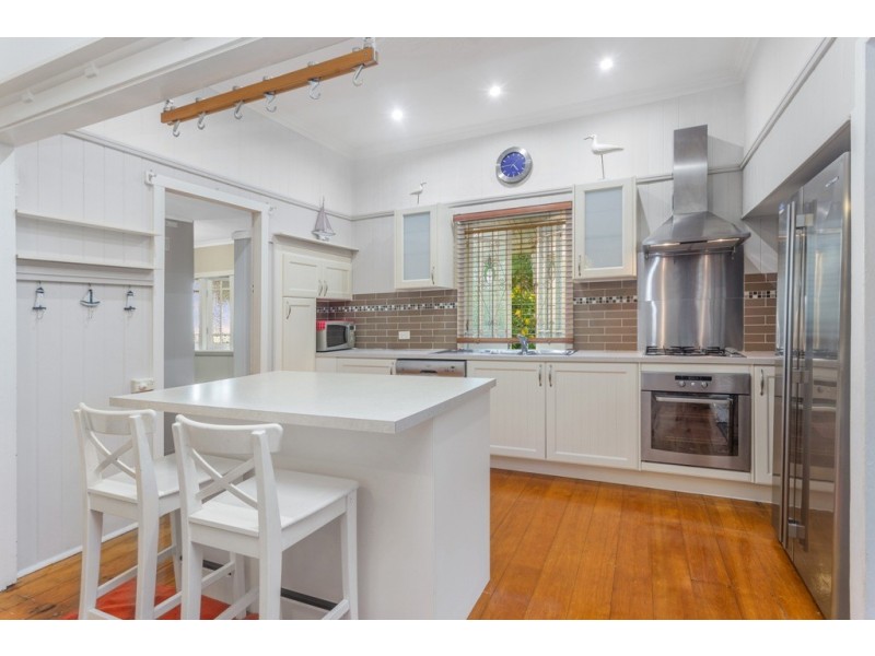 116 Montpelier Street, Newmarket QLD 4051