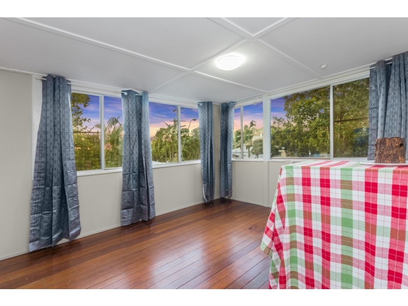 116 Montpelier Street, Newmarket QLD 4051