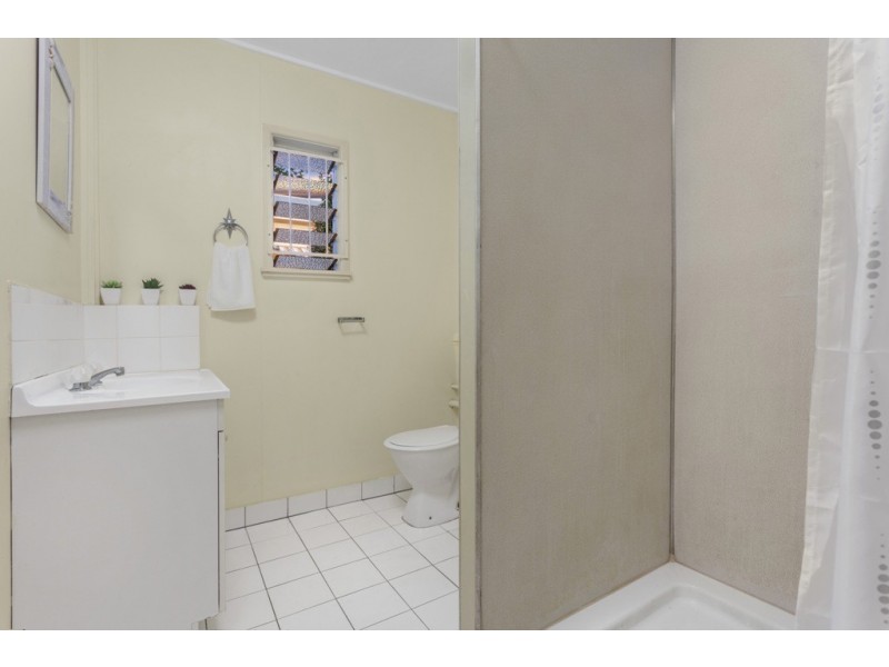 116 Montpelier Street, Newmarket QLD 4051