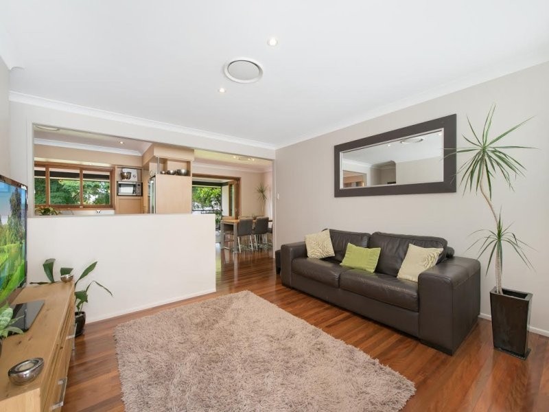 6 Lovedale Street, Wilston QLD 4051