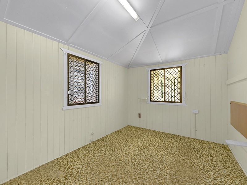 10 Badger Street, Newmarket QLD 4051