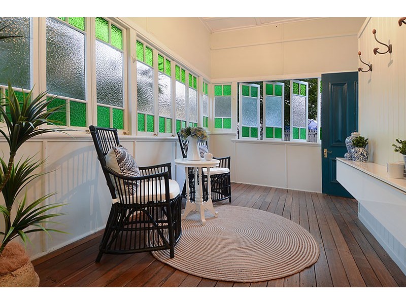 31 Tenth Avenue, Windsor QLD 4030