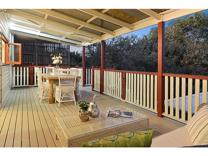 31 Tenth Avenue, Windsor QLD 4030