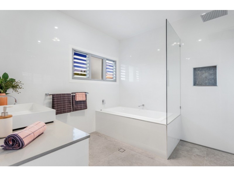 38 Hilda Street, Alderley QLD 4051