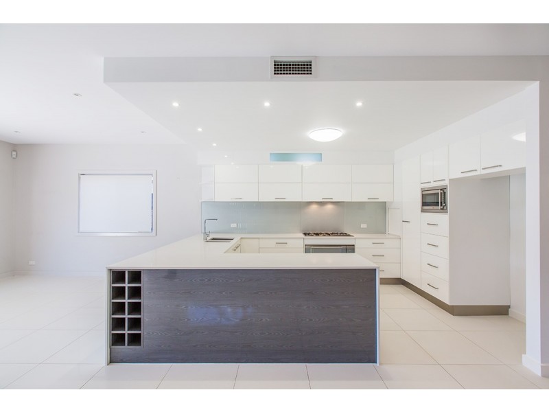 38 School Street, Hendra QLD 4011