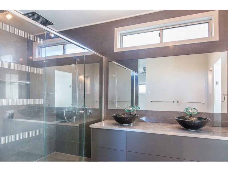 38 School Street, Hendra QLD 4011