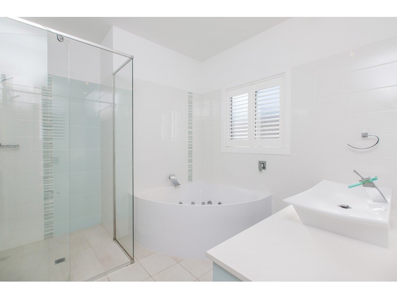 38 School Street, Hendra QLD 4011