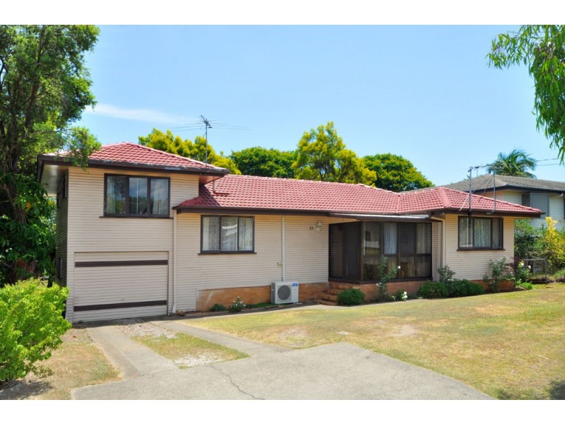 23 Lindale Street, Chermside West QLD 4032