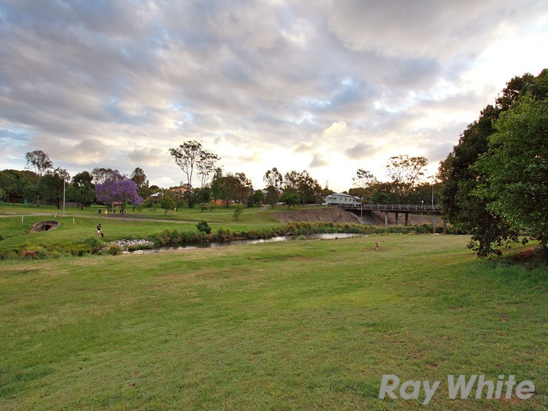 16 Archer Street, Gordon Park QLD 4031