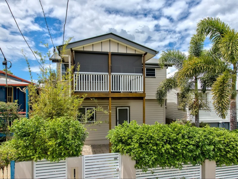 3 Baradine Street, Newmarket QLD 4051