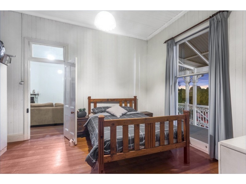 166 Bonney Avenue, Clayfield QLD 4011