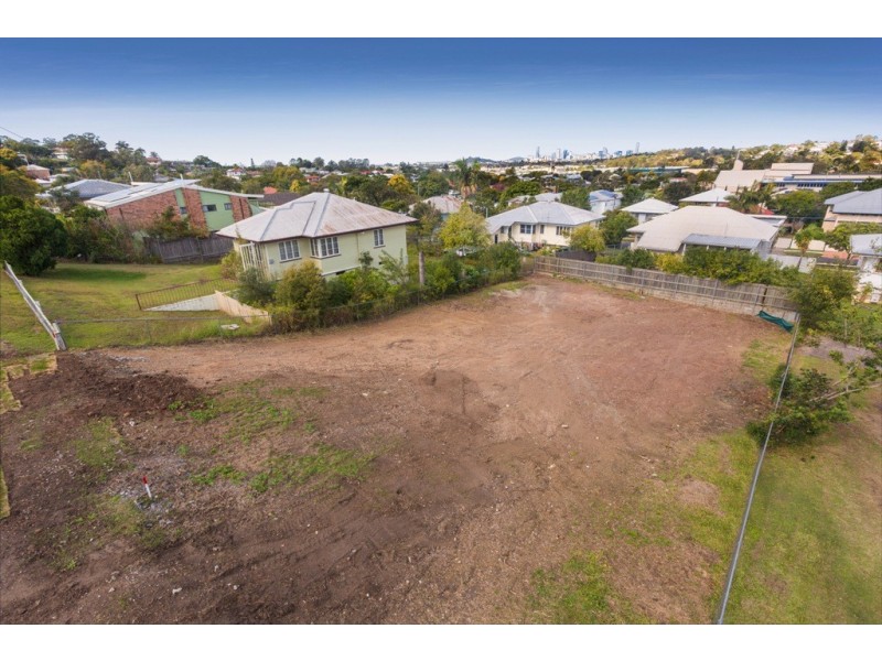 10 and 12 Redwood Street, Stafford Heights QLD 4053