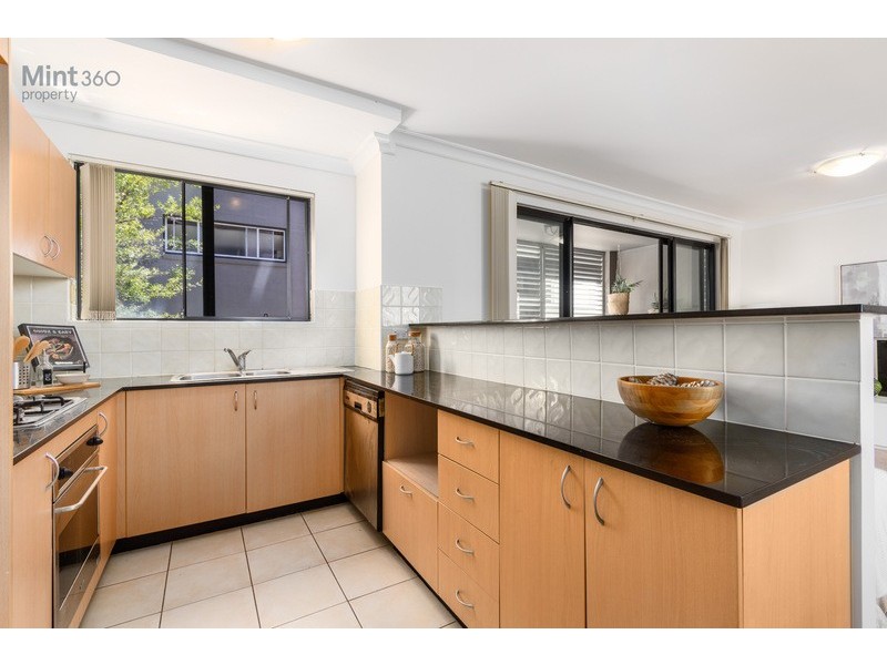 6/32 Beach Road, Bondi Beach NSW 2026