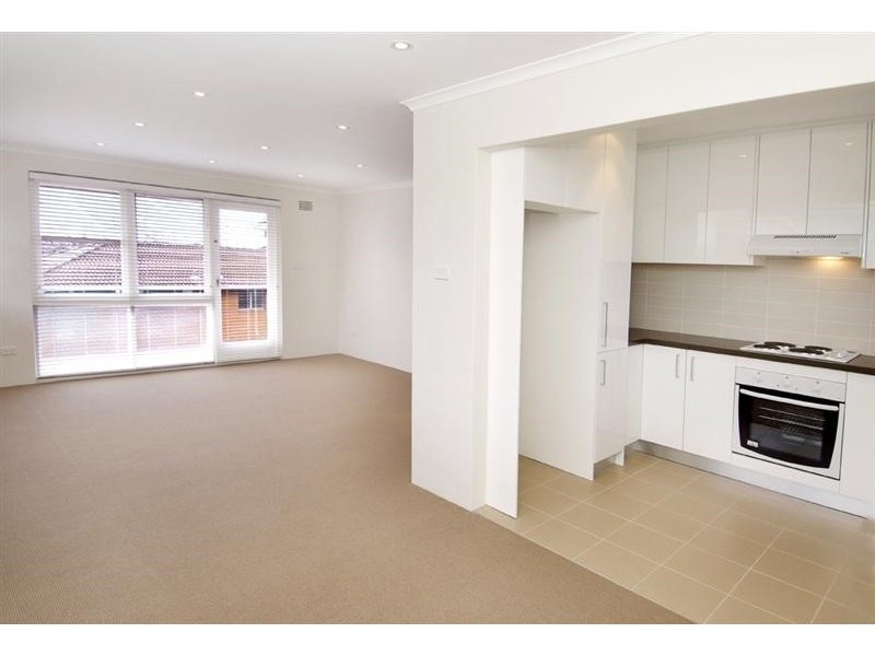 8/92 Melody Street, Coogee NSW 2034