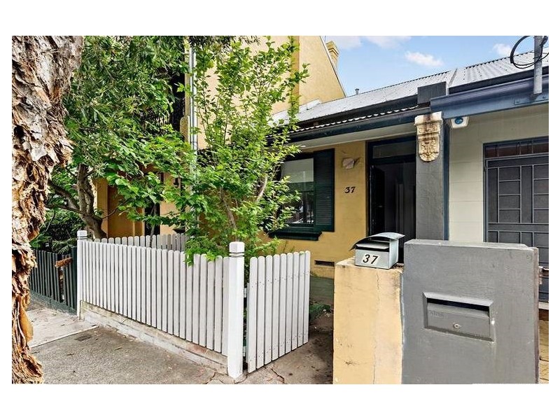 37 Malcolm Street, Erskineville NSW 2043