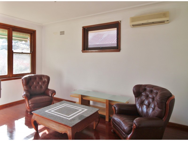 9 Rowallan Avenue, Castle Hill NSW 2154