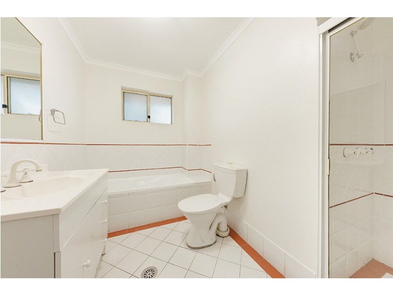 90/10 Broughton Street, Canterbury NSW 2193