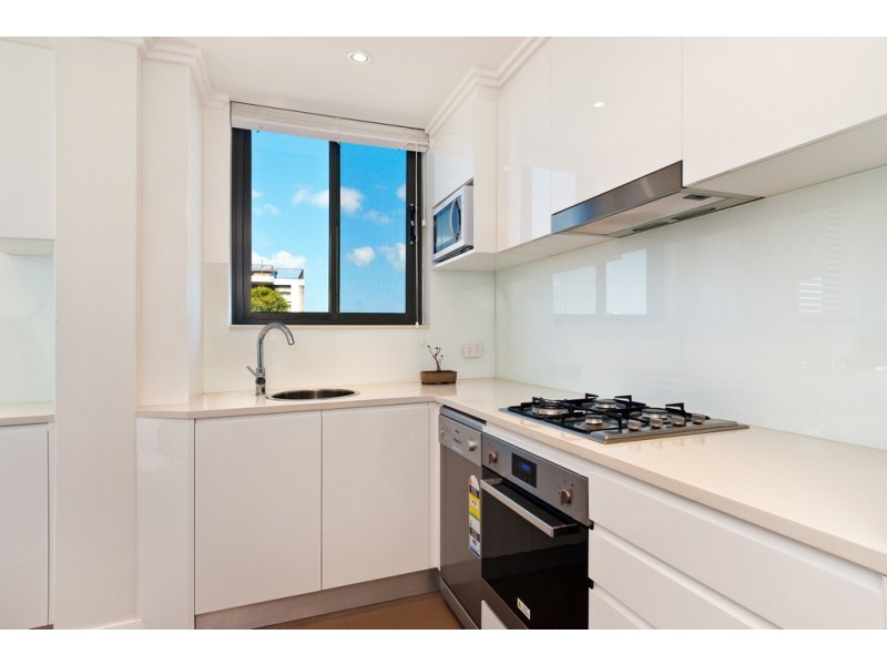 32/16 Boronia Street, Kensington NSW 2033