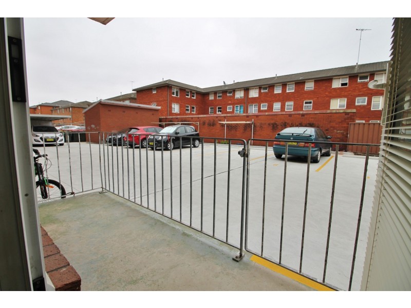 3/39 Mascot Drive, Eastlakes NSW 2018