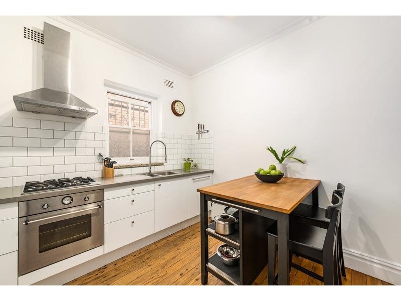 2/23A Allens Parade, Bondi Junction NSW 2022