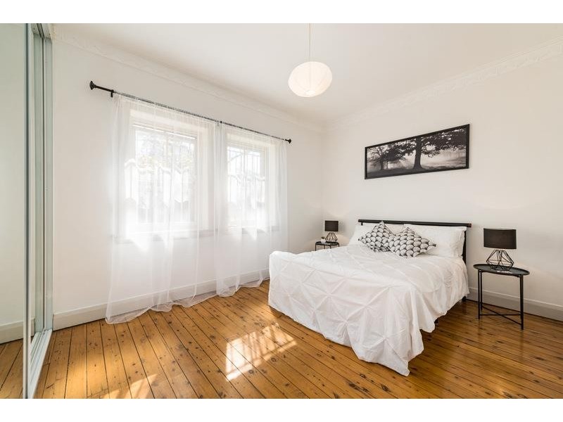 2/23A Allens Parade, Bondi Junction NSW 2022