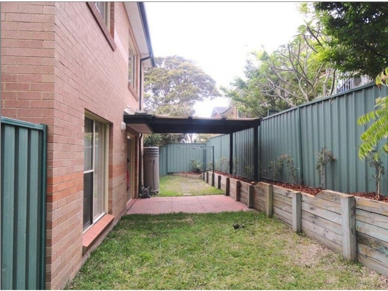 4/17 New Orleans Crescent, Maroubra NSW 2035