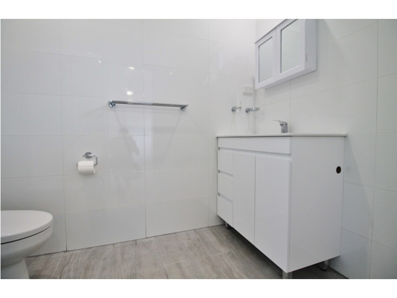 2/48 lenthall Street, Kensington NSW 2033