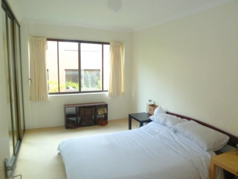 127 Cook Road, Centennial Park NSW 2021