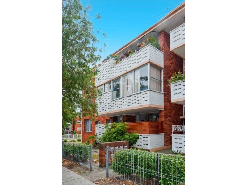 8/16 Evans Avenue, Eastlakes NSW 2018