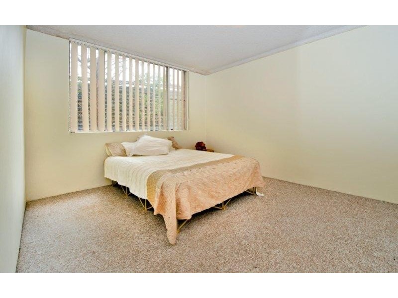 16/76 Lenthall Street, Kensington NSW 2033