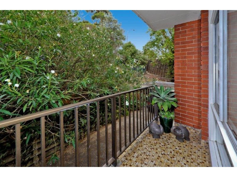 16/76 Lenthall Street, Kensington NSW 2033