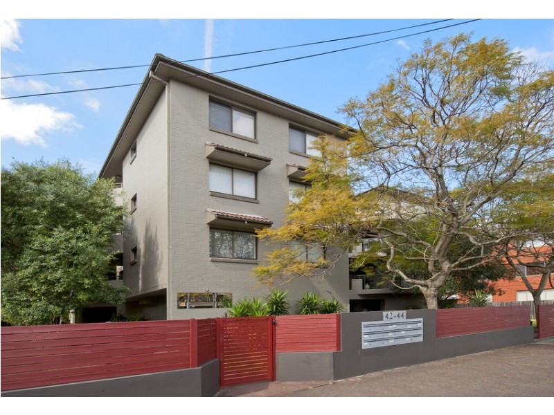 2/42 Doncaster Avenue, Kensington NSW 2033