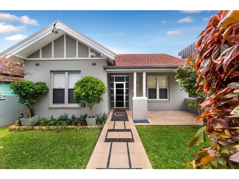132 Rainbow Street, Randwick NSW 2031