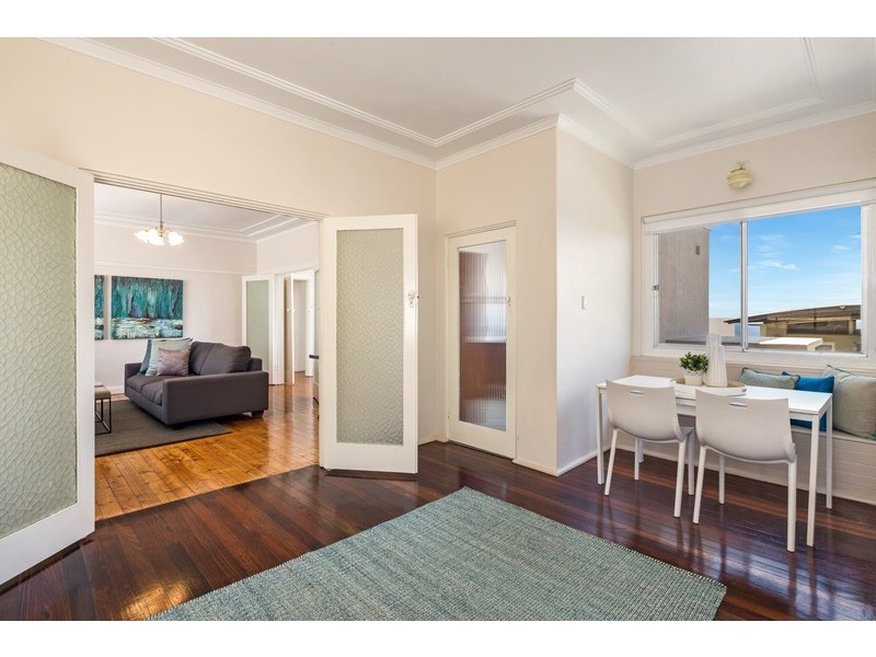 39 Edgecliffe Ave, South Coogee NSW 2034