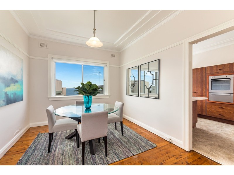 39 Edgecliffe Ave, South Coogee NSW 2034