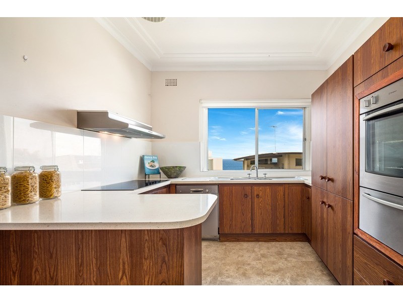 39 Edgecliffe Ave, South Coogee NSW 2034