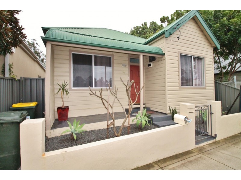 51 Robey Street, Mascot NSW 2020