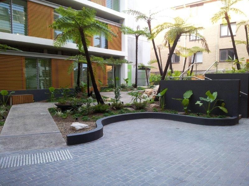 R02/112-124 Anzac Parade, Kensington NSW 2033