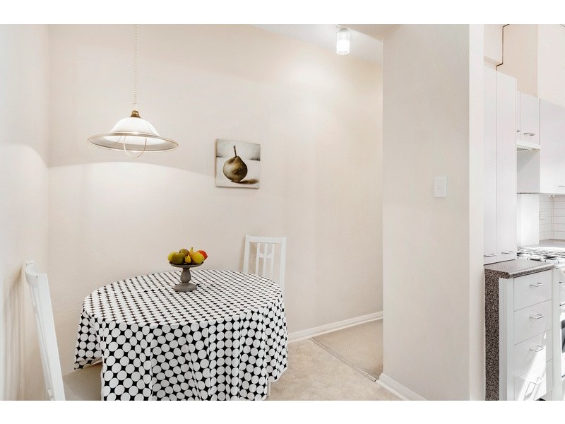 17/5-11 Samuel Terry Avenue, Kensington NSW 2033