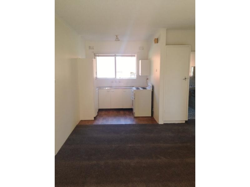 2/11 Templeman Crescent, Hillsdale NSW 2036