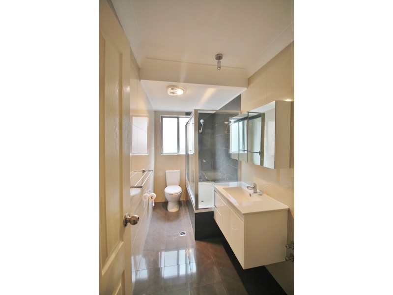 2/210 Oberon Street, Coogee NSW 2034